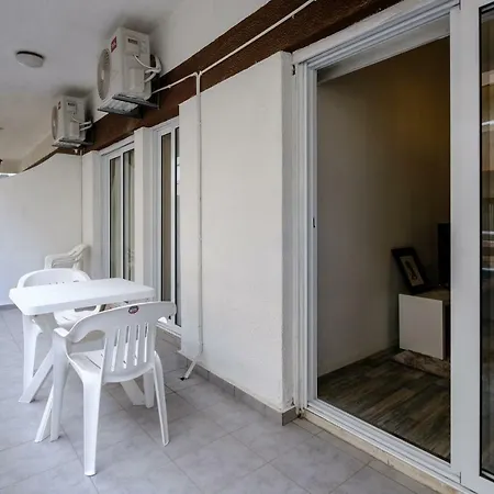 Διαμέρισμα Cozy & Central 2bdr | Walk Everywhere | Free Parking